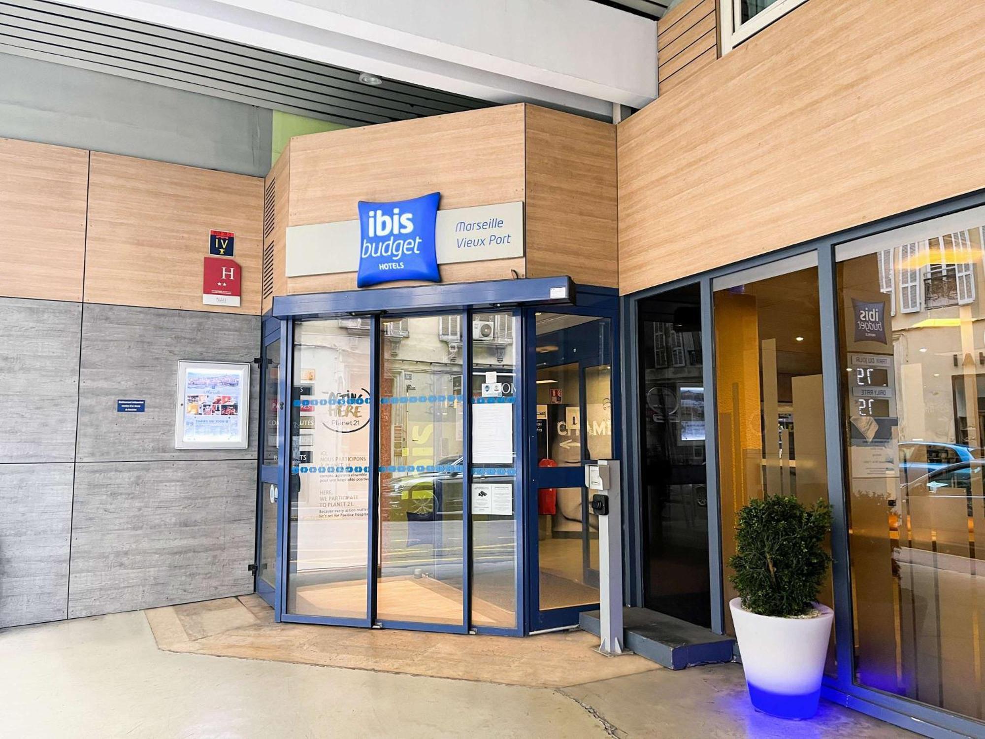 Ibis Budget Vieux Port Hotel 2*