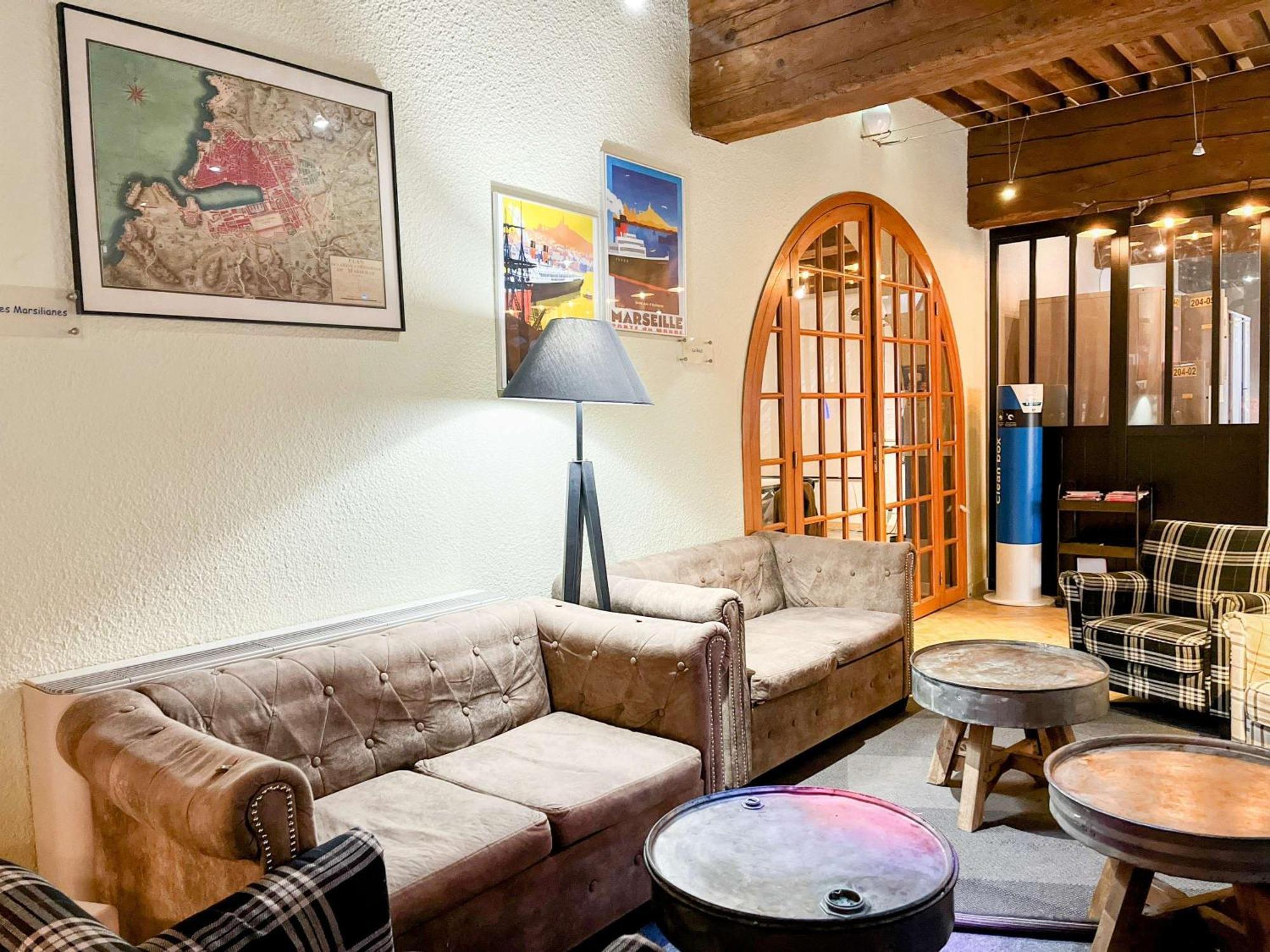 Hotel Ibis Budget Vieux Port 2*