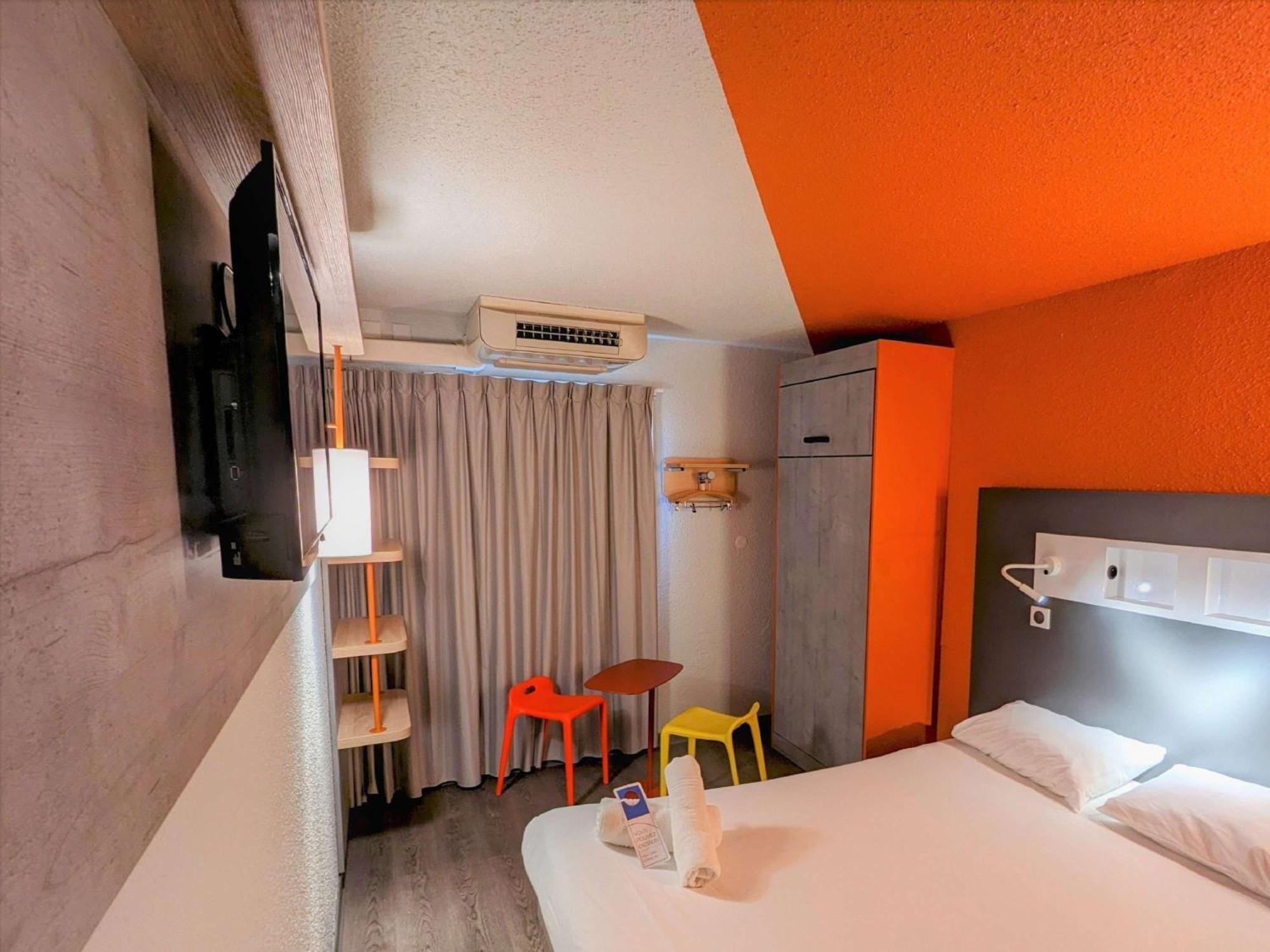 Ibis Budget Vieux Port 2*