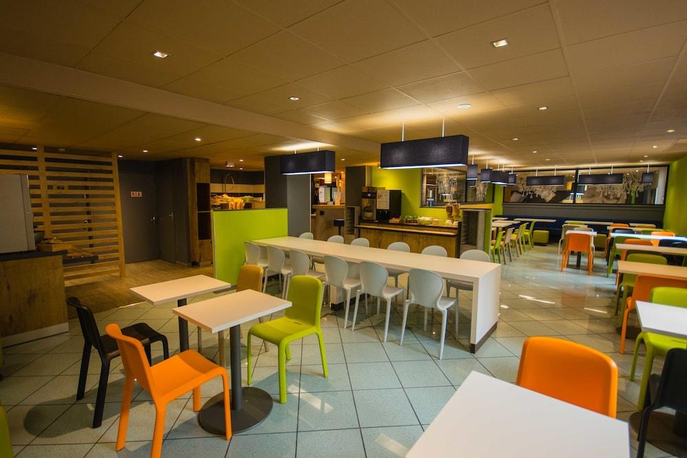 Hotel Ibis Budget Vieux Port 2*